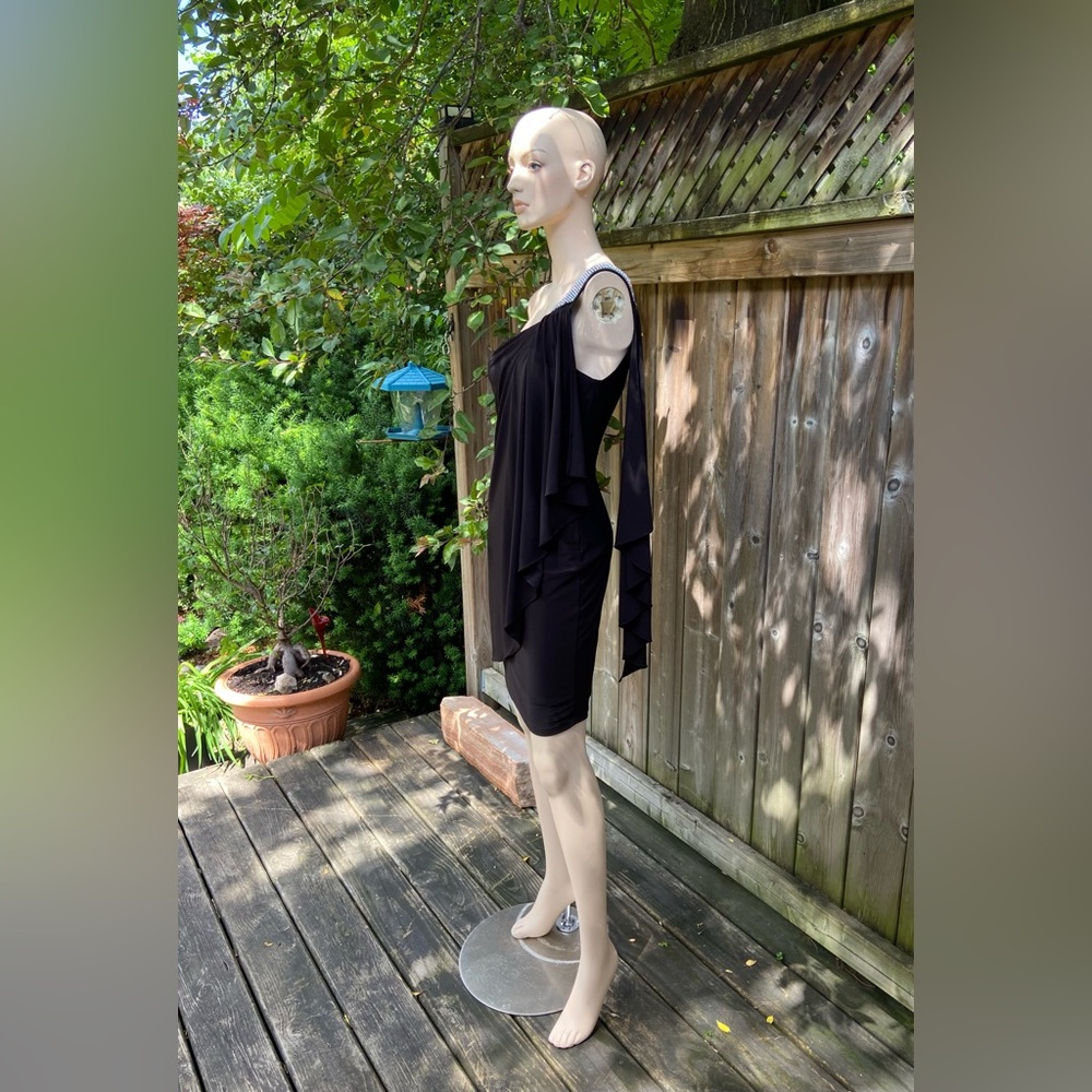 🐦‍⬛ 5/$25 🐦‍⬛ Fancy & Flowy Single Strap Asymmetrical Dress - Picture 14 of 16